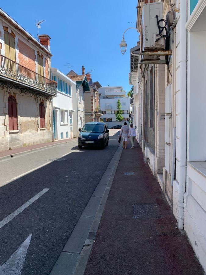 Le Central Plage - Commerce - Marche A 2 Pas Apartment Arcachon Exterior photo